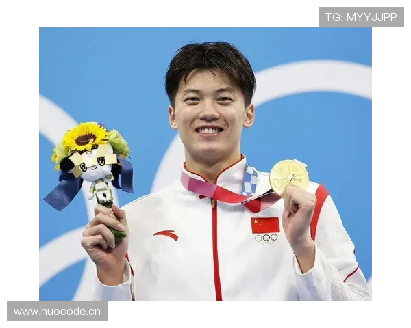 汪顺家里到底藏了多少宝贝水杯，这都不算奢侈？